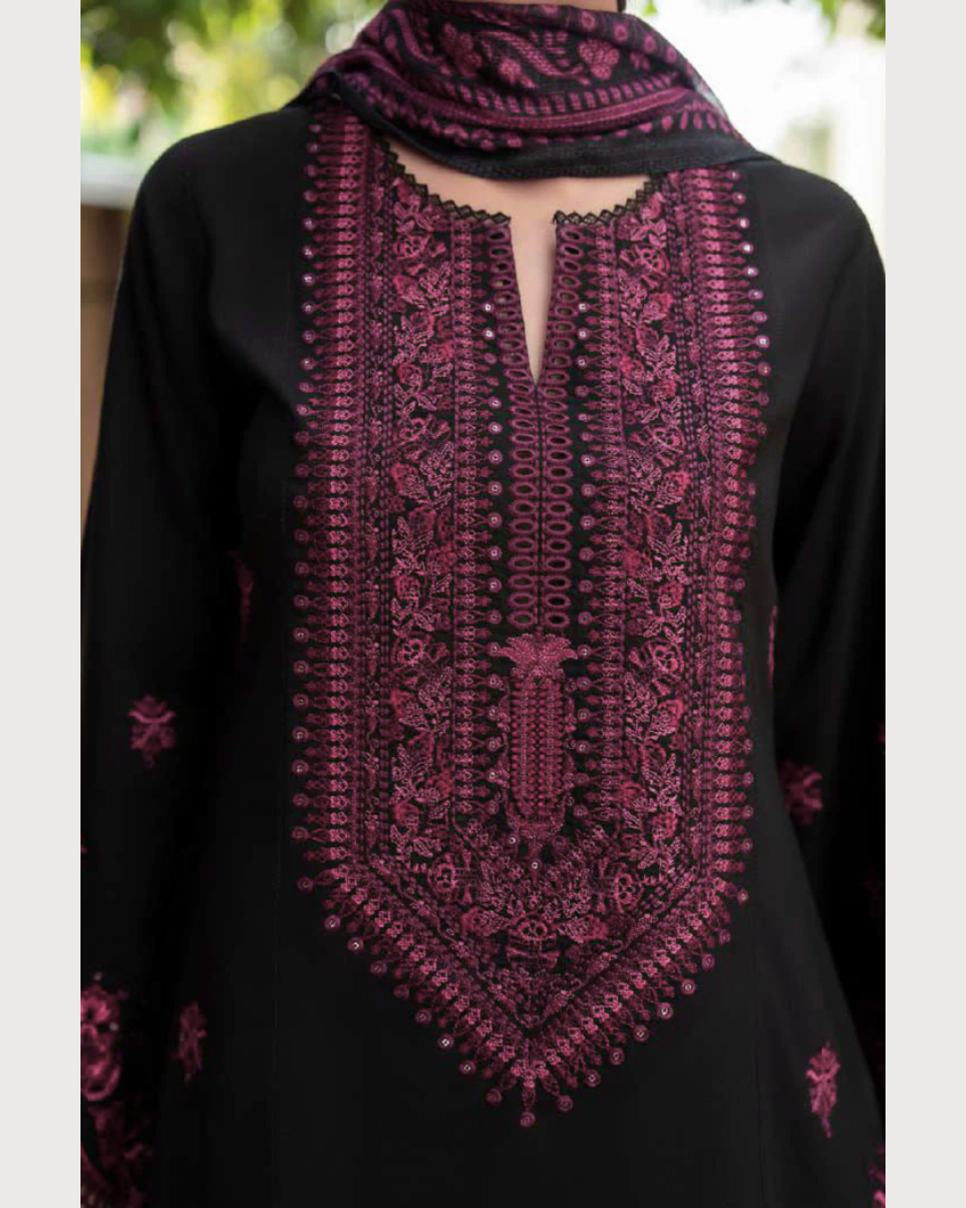 Ember Dusk 3 Pc Stitched