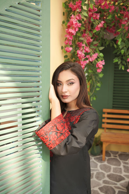 Noir Rouge 3 PC Stitched